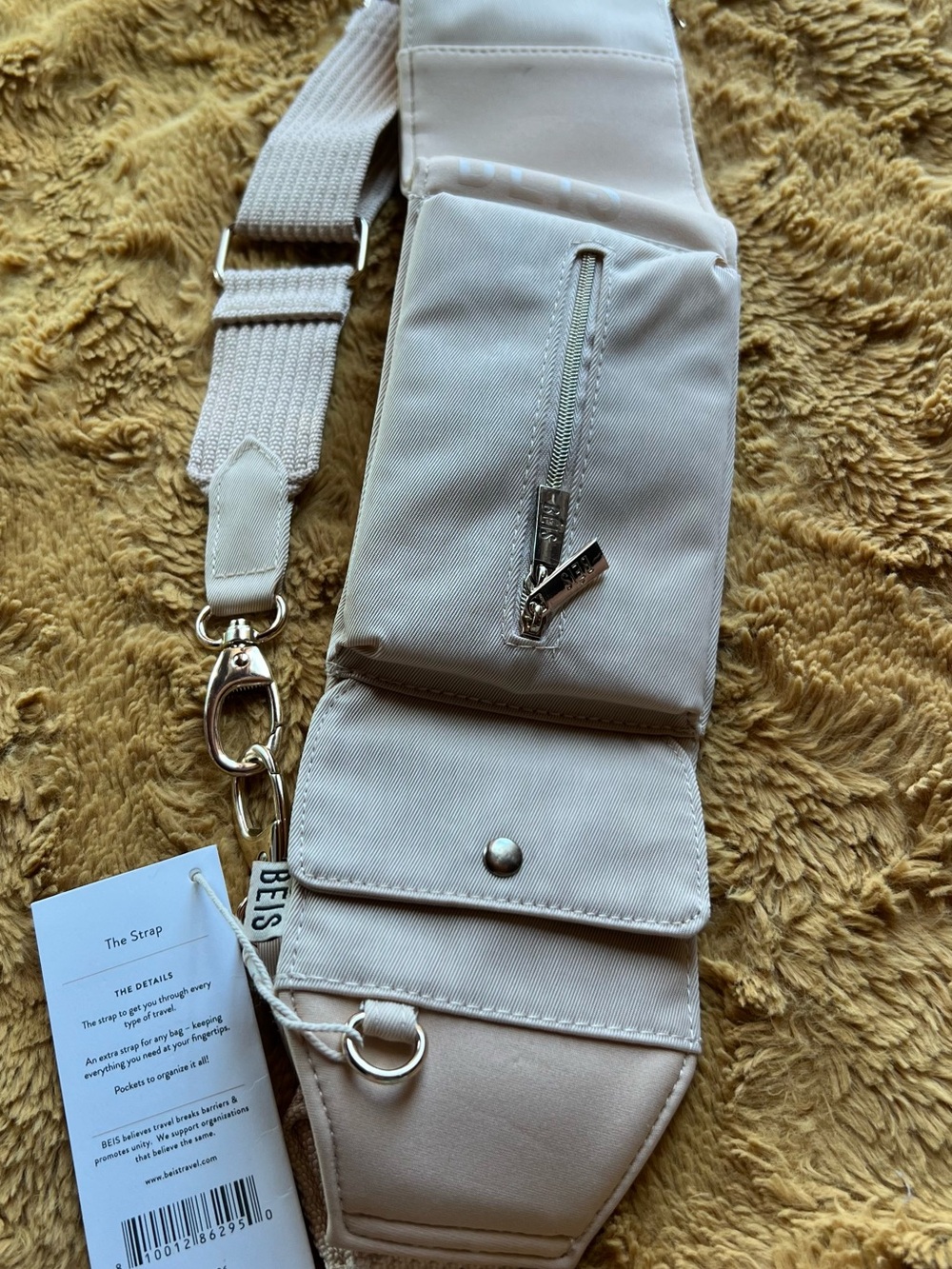 BÉIS The Strap Beige NWT Crossbody Travel Organizer Belt Bag